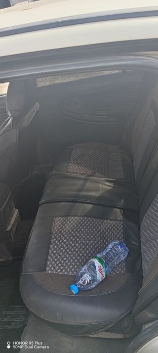 Nexia 1 yaxshi va taxi qilinmagan