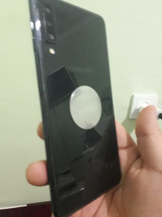 Samsung A7 2018 telifoni