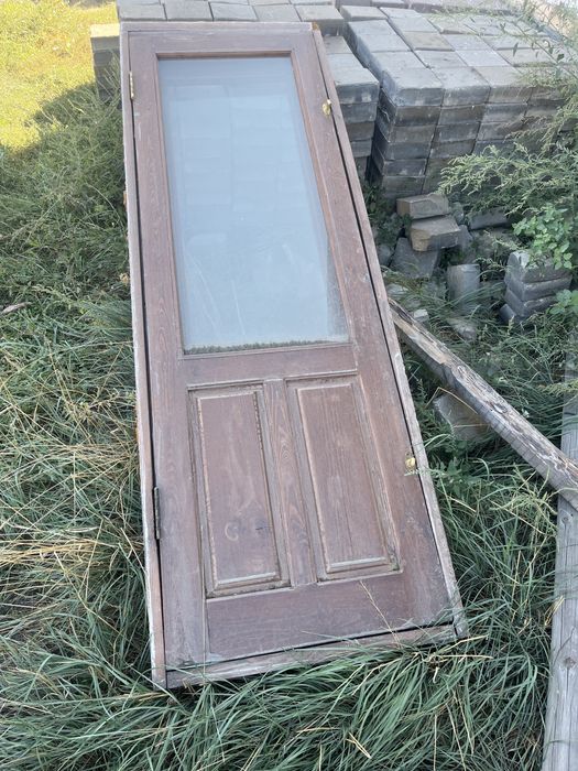 Окно деревянная .