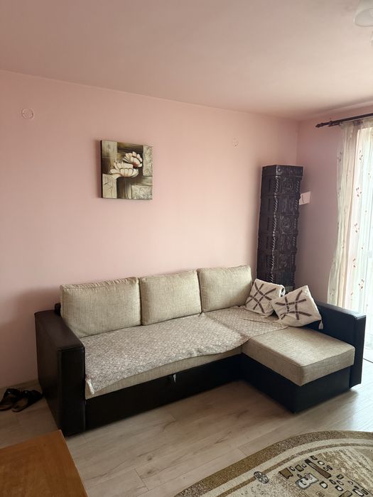 Apartament 3 camere cu pod si beci