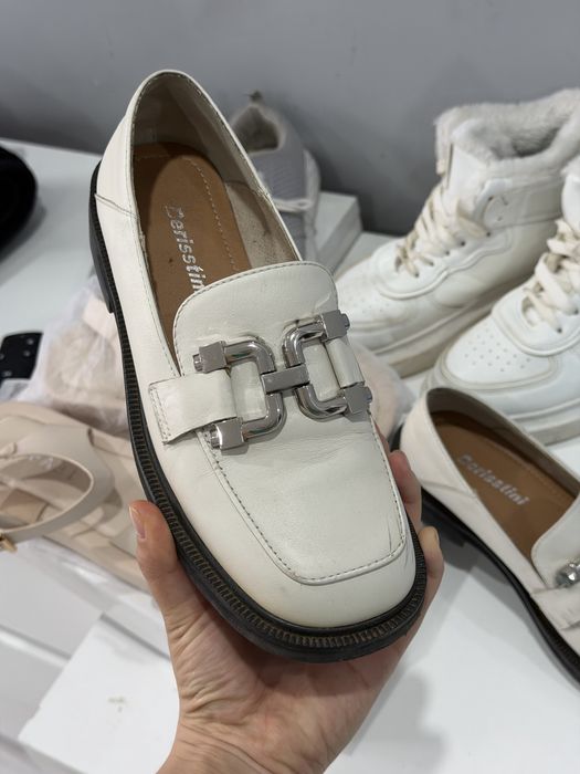 Каждая по 5000тг