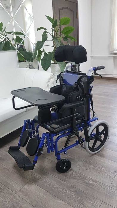 Кресло-коляска для детей с ДЦП