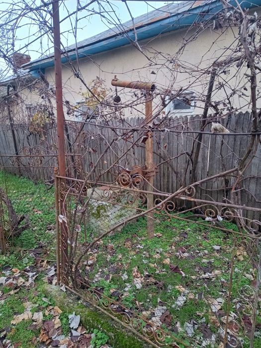 Casa la 23 km de Pitești