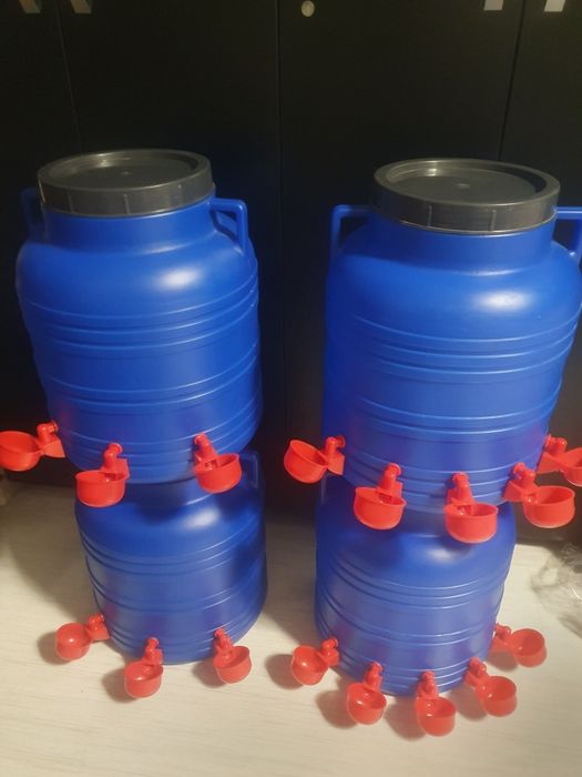 Adapatoare automate pentru pasari pui gaini curci fazani porumbei
