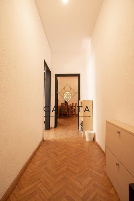 Дава се под наем Четиристаен апартамент в София, Център - 100 кв.м за 937.38 € - Снимка #9