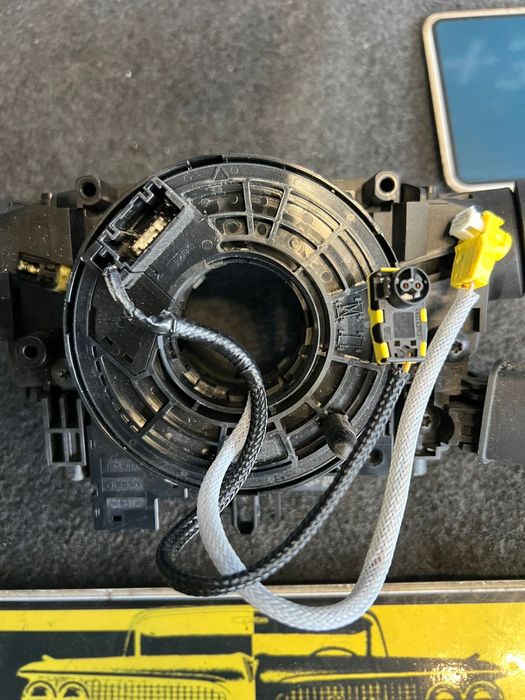 Лентов кабел с лостчета Renault Clio 5 2020г.