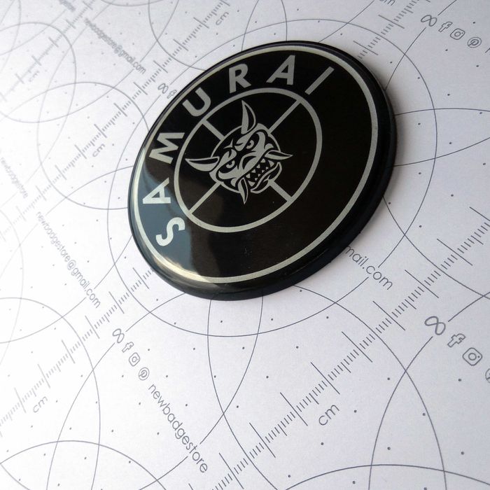 АВТО-МОТО КЪСТЪМ емблеми и надписи