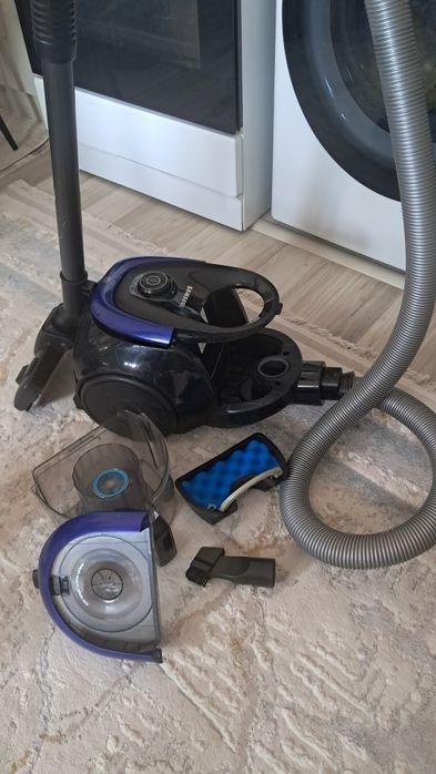 Продам пылесос самсунг