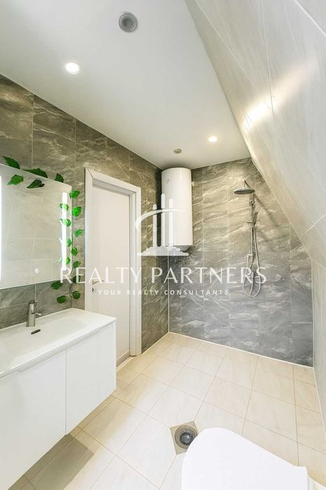 Продава се Къща в с. Расник, Област Перник - 210 кв.м за 777 €/кв.м - Снимка #16