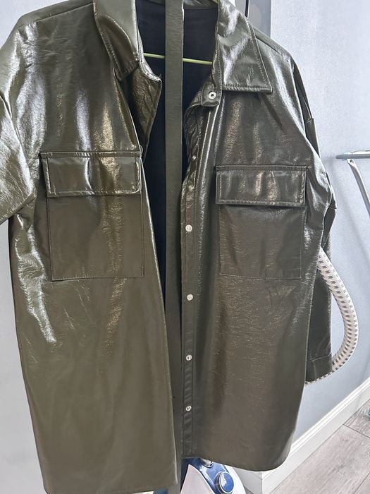 Ветровка женская