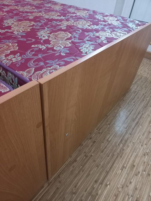 Продам две полуторки.