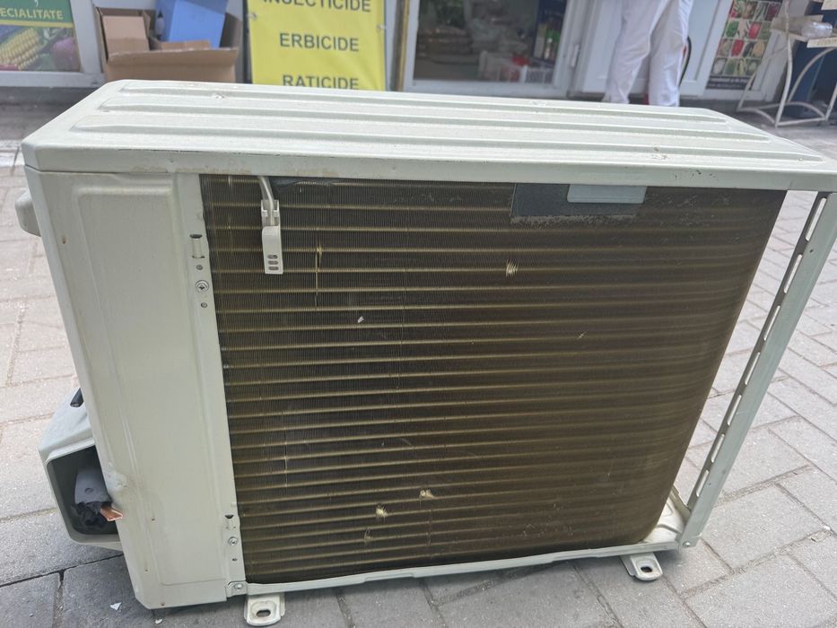 Unitate Exterioară Aer Condiționat VORTEX 12000 BTU - Model VAI1223HCW