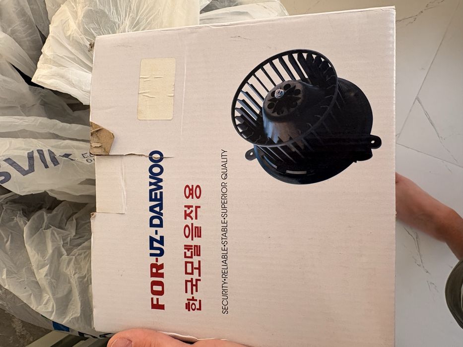 Продам моторчик печки