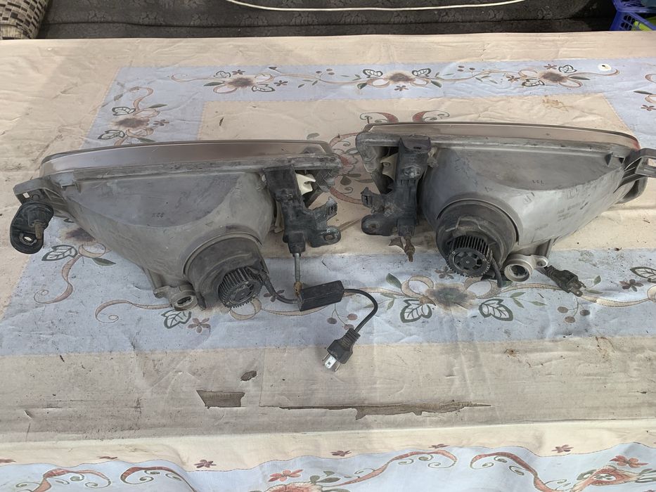 Фара toyota camry20 оригинал