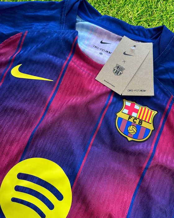 Футболна Тениска на Барселона / Barcelona - LAMINE YAMAL номер 10