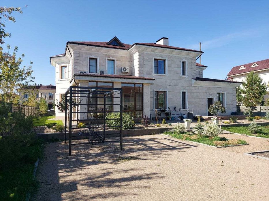 Продается коттедж в депутатском городке