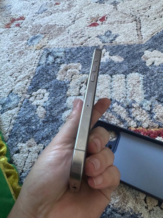 Айфон 15 про 128гб 88%емкость