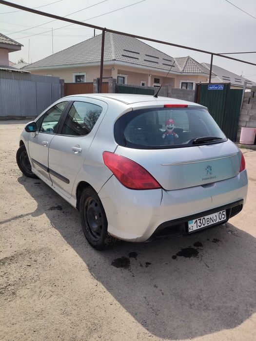 Пижо 308 автомобиль
