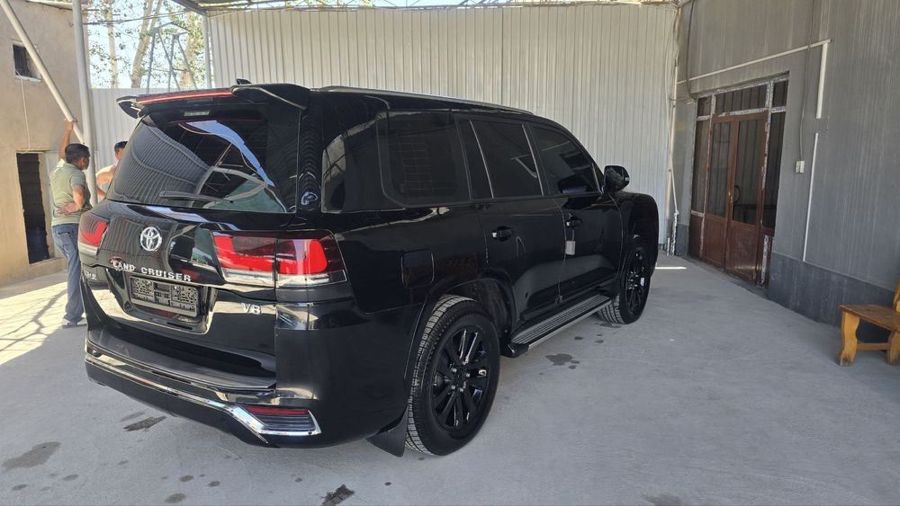 Land Crusier 200 Restayling 300
