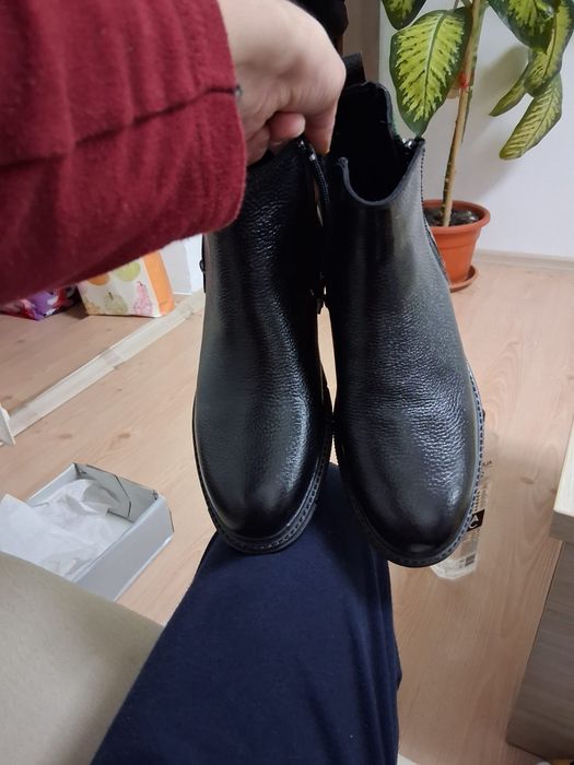 Ghete din Piele marimea41