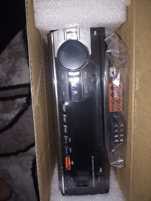 Magnitola blutos pultu bor yengi arzonga bervoraman