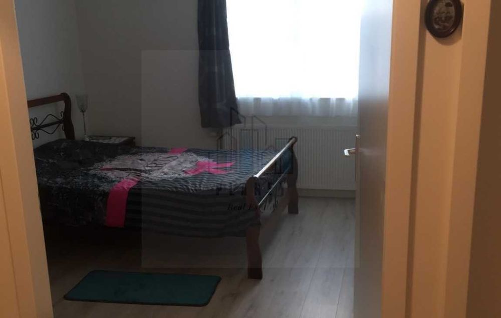 Дава се под наем Двустаен апартамент в София, Оборище - 75 кв.м за 377.4 € - Снимка #1