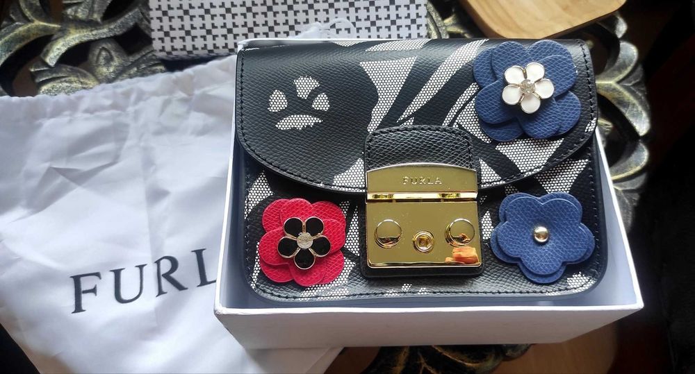 Furla Фурла естествена кожа