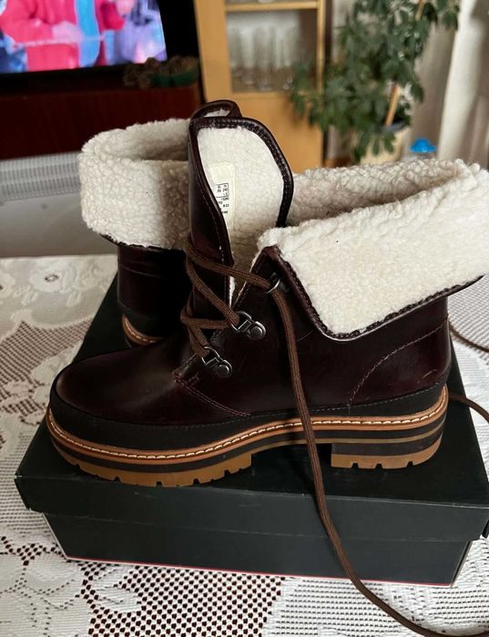 Дамски боти Clarks
