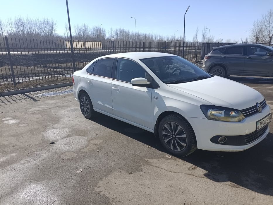 Продам машину поло