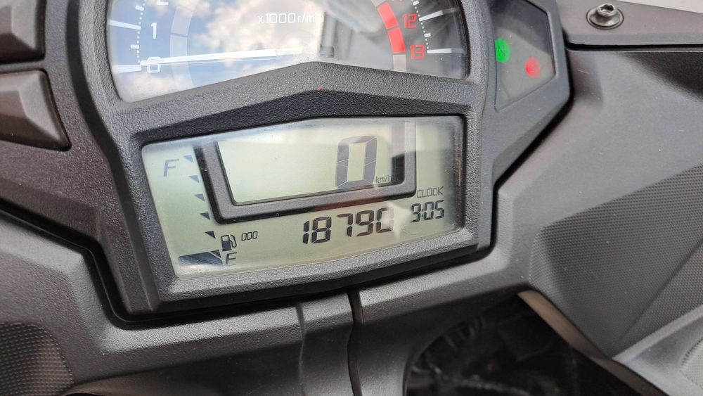 MotoFly Ploiesti vinde Kawasaki ER-6F an 2013