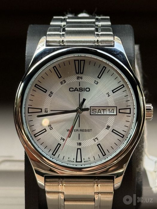 Часы Casio MTP-V006D-7CUDF — серебристые, мужские, оригинальный дизайн
