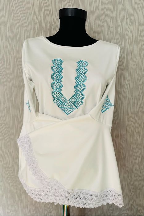 Блузи с бродерия/блуза с народни мотиви