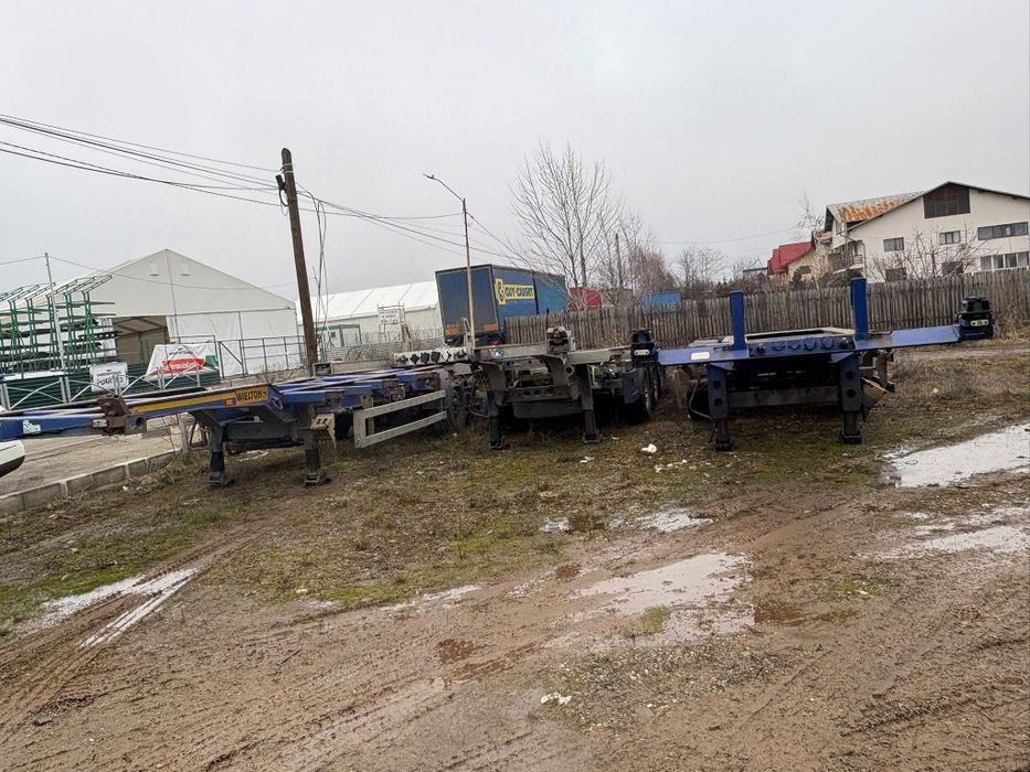 Semiremorci transport container