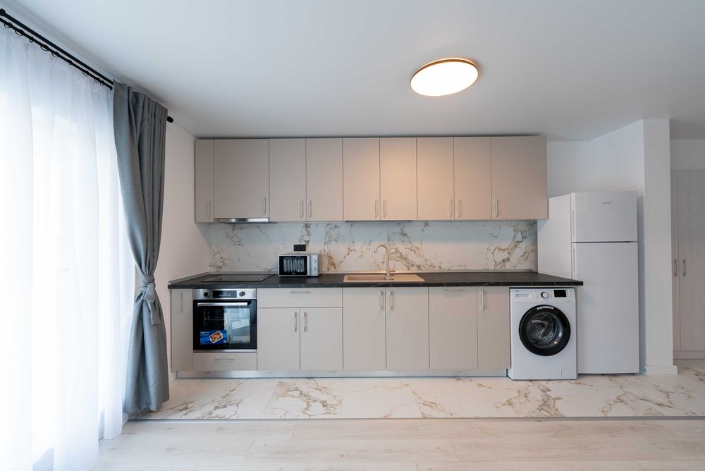 Proprietar inchiriez garsoniera decomandata la Piata Sudului, complet utilata si mobilata