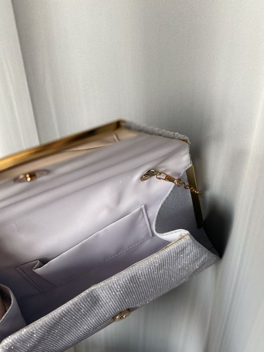 Женский клатч, блестящий