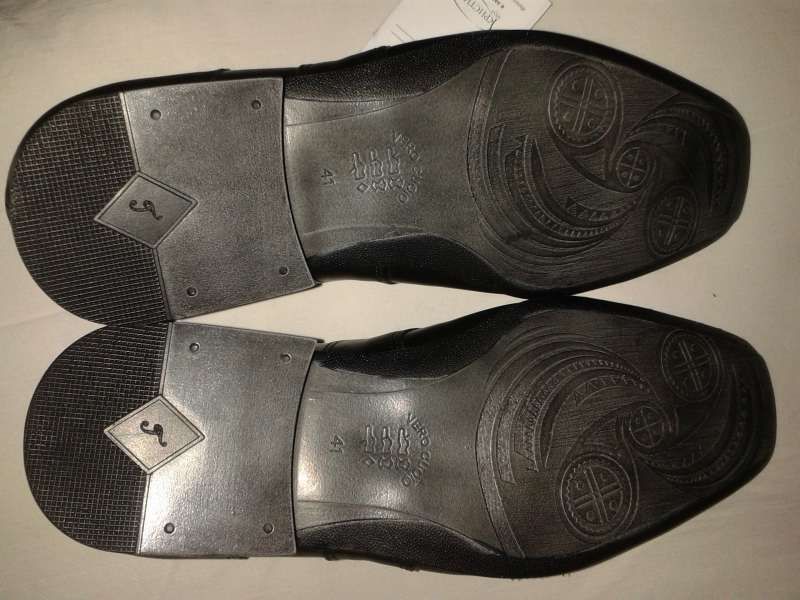 Два модела нови мъжки обувки половинки от естествена кожа - 41, 42, 43