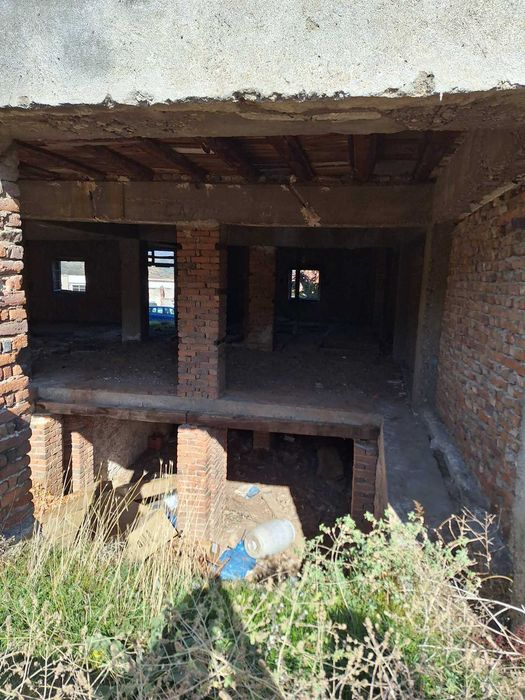 Продава се Промишлена сграда в с. Крупник, Област Благоевград - 2800 кв.м за 37 €/кв.м - Снимка #11