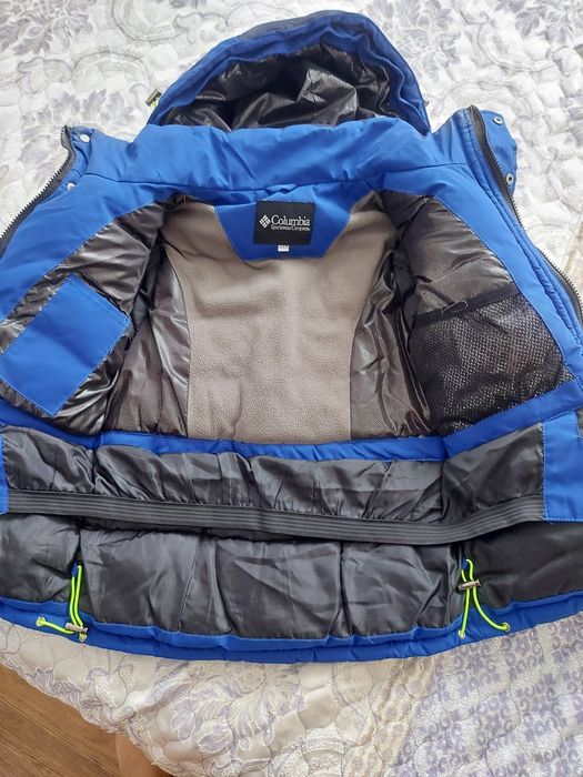 Продам   куртку на мальчика