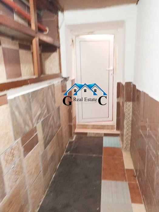 Дава се под наем Етаж от къща в Варна, Трошево - 12 кв.м за 153 € - Снимка #7