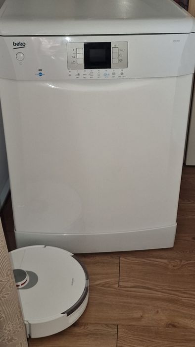 Mașina spalat vase Beko