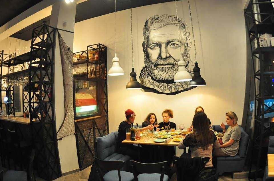 Pictură murală, pictură pe pereti, graffiti, design decorativ perete.