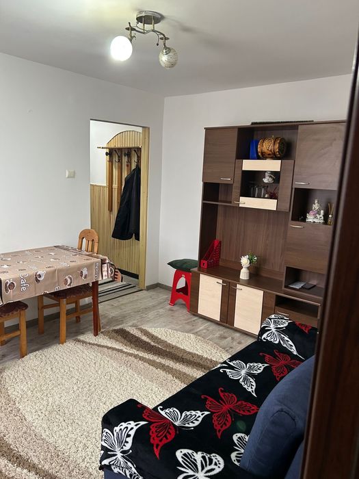 Apartament de inchiriat