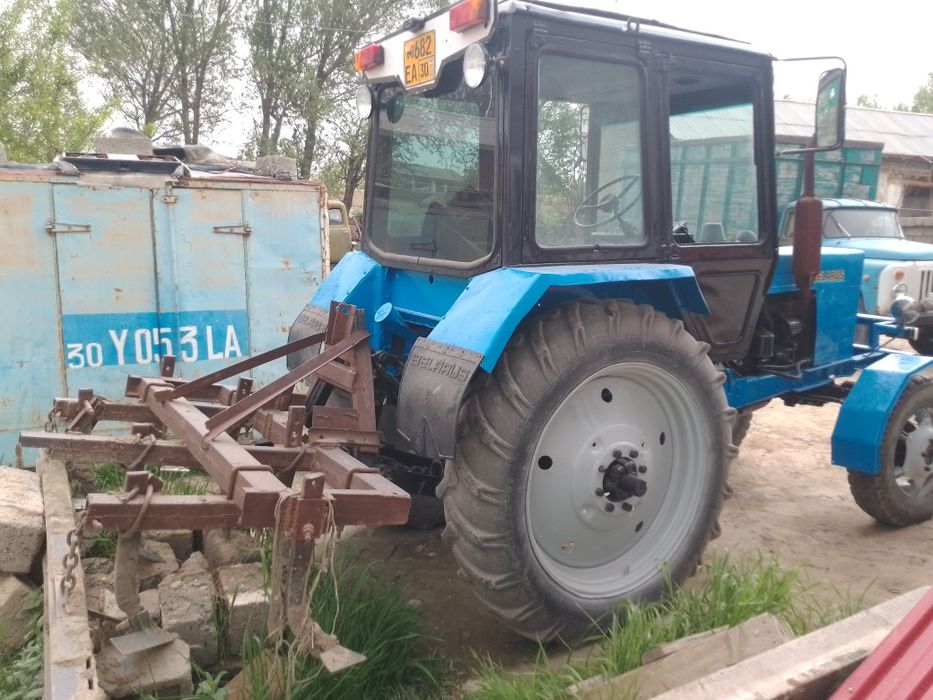 Tiraktr sotiladi MTZ 80