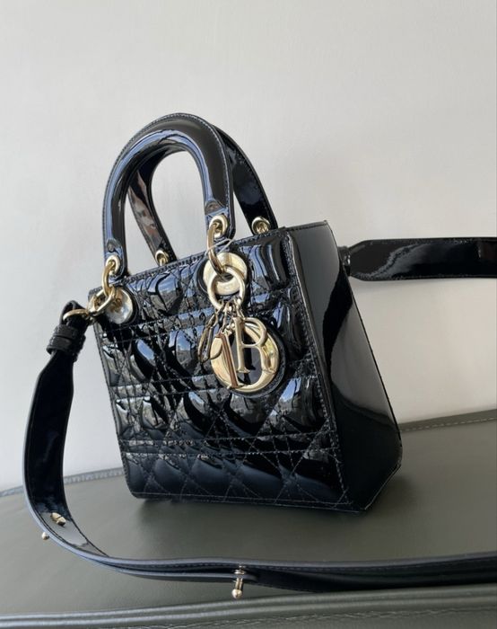 Dior lady mini patent leather чанта