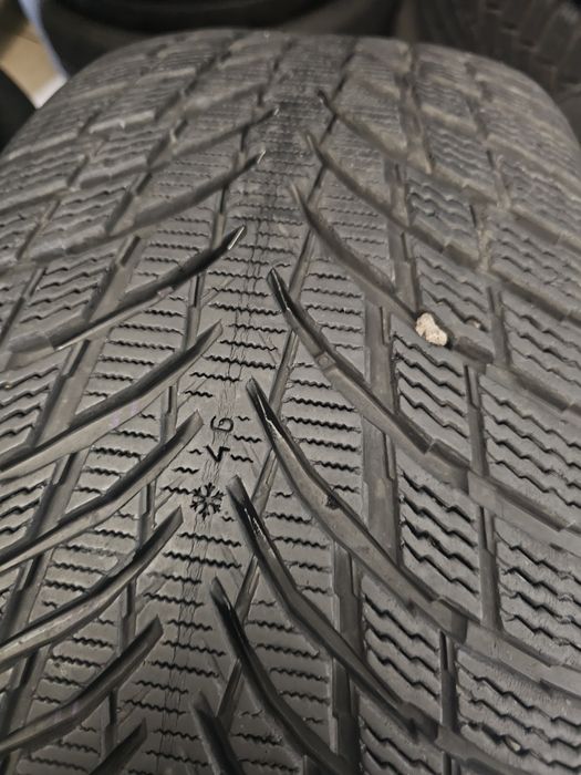 235/50R18 M+S NOKIAN Dot 2021