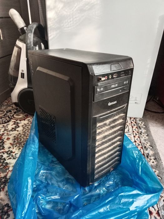 Компьютер рабочий