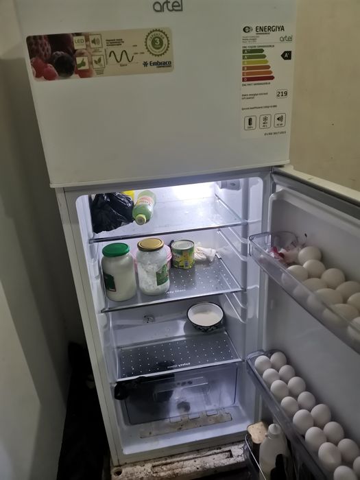 Xolodilnik Artel 46 Litr sotiladi