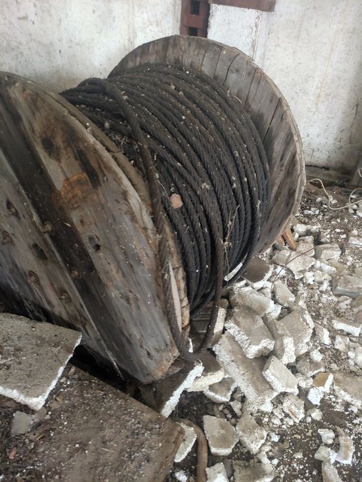 Продам трос 23 диаметр