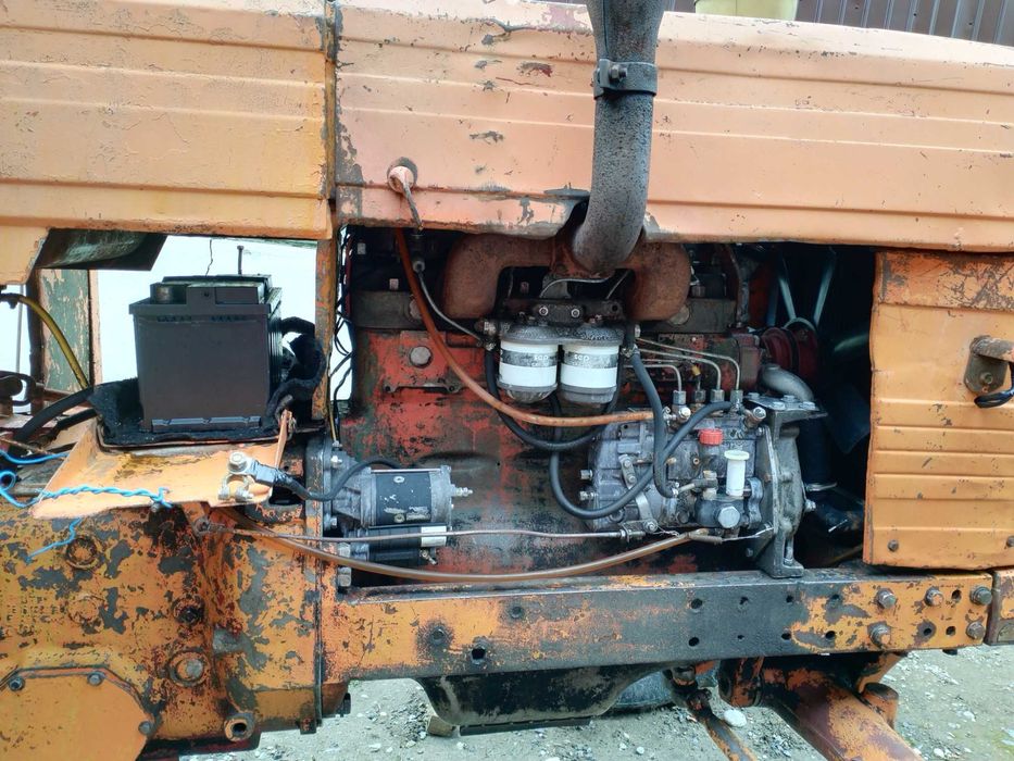 Vand Tractor U650, 3500 euro