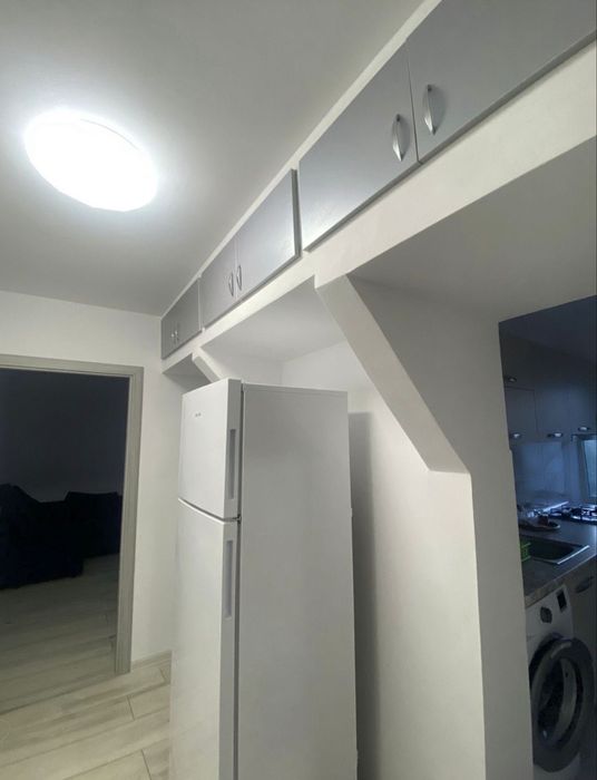 Închiriez apartament cu două camere